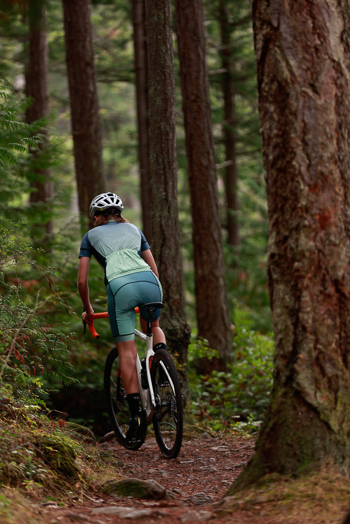 Chuckanut Mt. Women's Gravel Cycling Kit